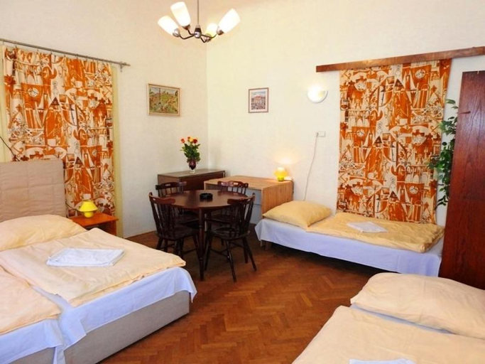 Others 4, Apartment Havelska 10, Praha 1