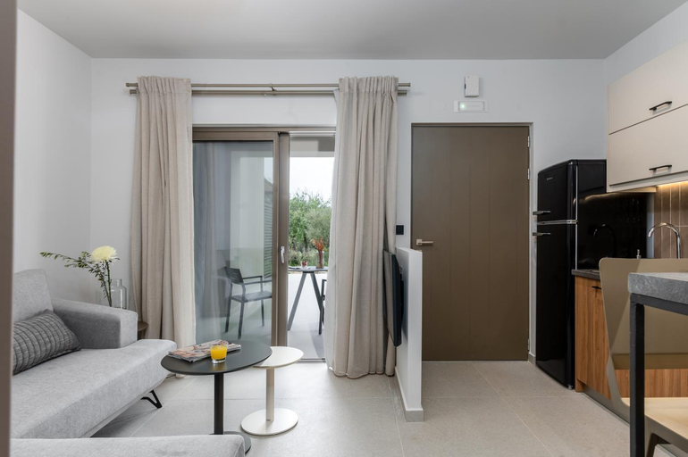 Others 5, Alekos Beach Houses-Akrotiri Suites, Ionian Islands