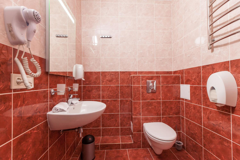 Bathroom, West Park Hotel, Kyievo-Sviatoshyns'kyi