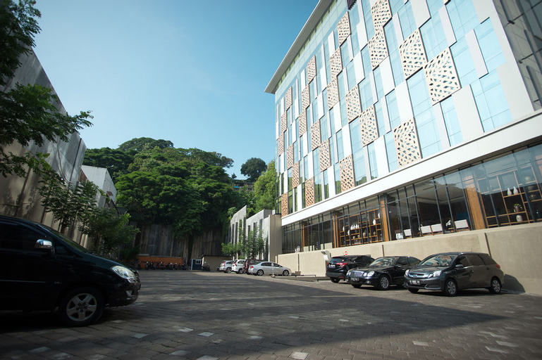 Exterior & Views 1, Allstay Hotel Semarang, Semarang