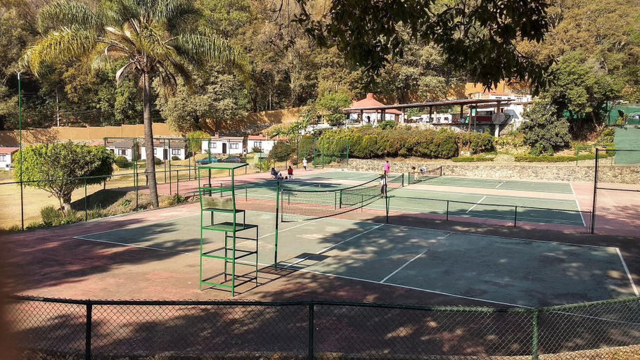 Others 4, Club Santa Maria, Huitzilac