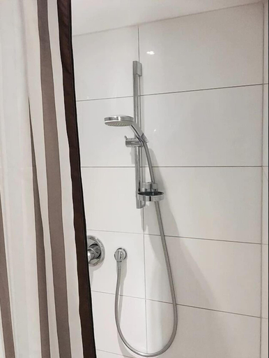 Bathroom 4, Schloss Grabow, Ostprignitz-Ruppin