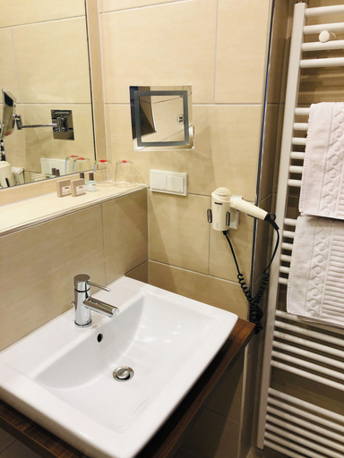 Bathroom 3, Hotel Fliederbusch, Borken