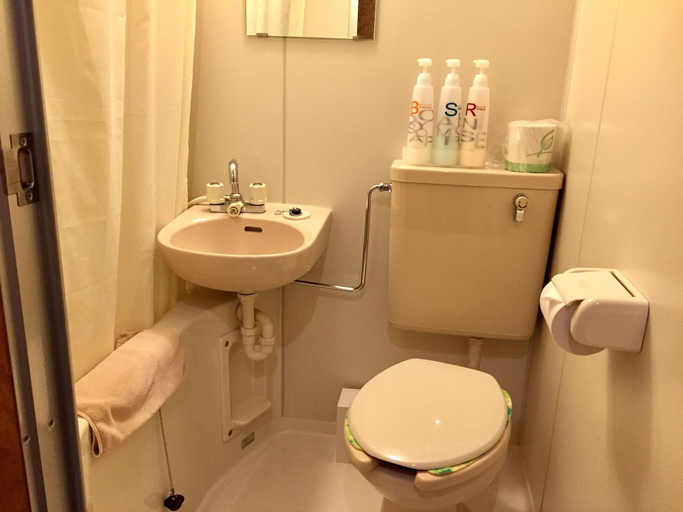 Bathroom 4, Estivant Club, Tsumagoi