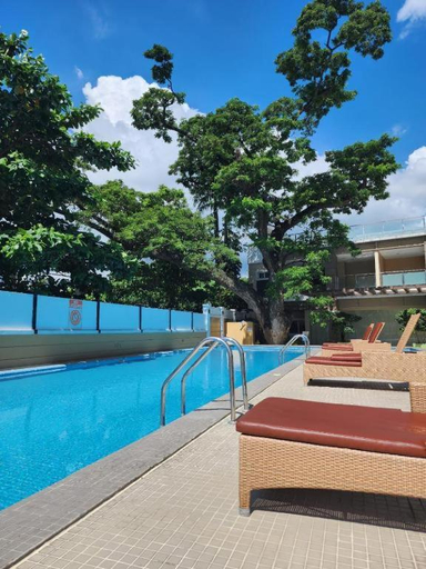 Swimming Pool 2