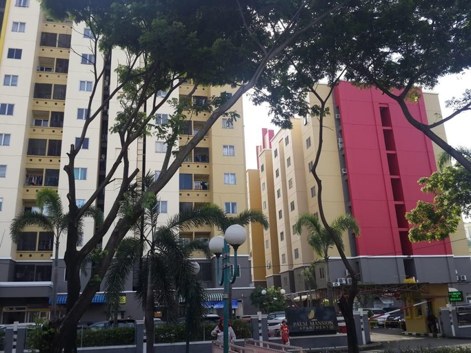 Strategic, Homy 2BR Apart, Near Airport, WIFI, West Jakarta