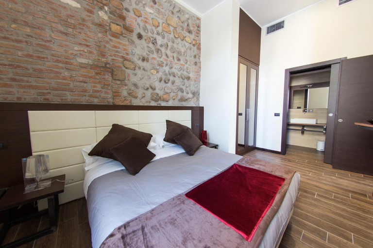 Bedroom 2, Arena Luxury Rooms, Verona