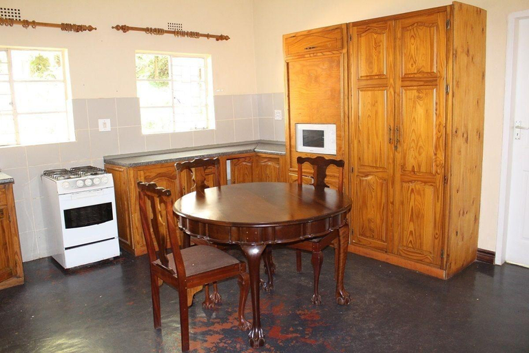 Others 4, Magoebaskloof Getaway, Mopani