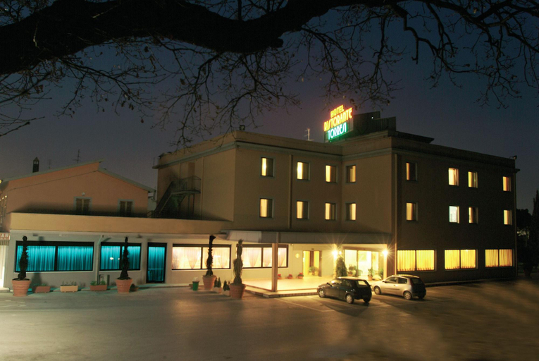 Exterior & Views, Torresi, Macerata