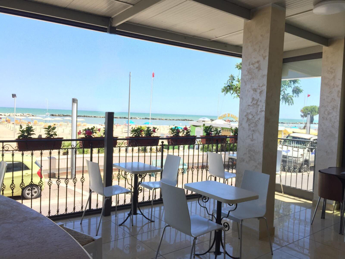 Food & Drinks 5, Hotel Morri, Rimini