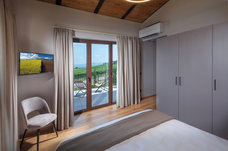 Bedroom 3, RELAIS PQLIN, Cuneo
