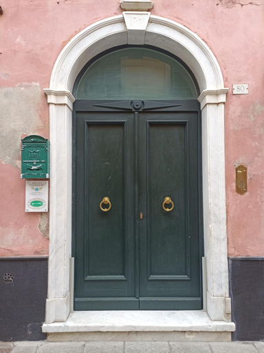 Al Terra di Mare Appartamenti - "Garibaldi 80", La Spezia
