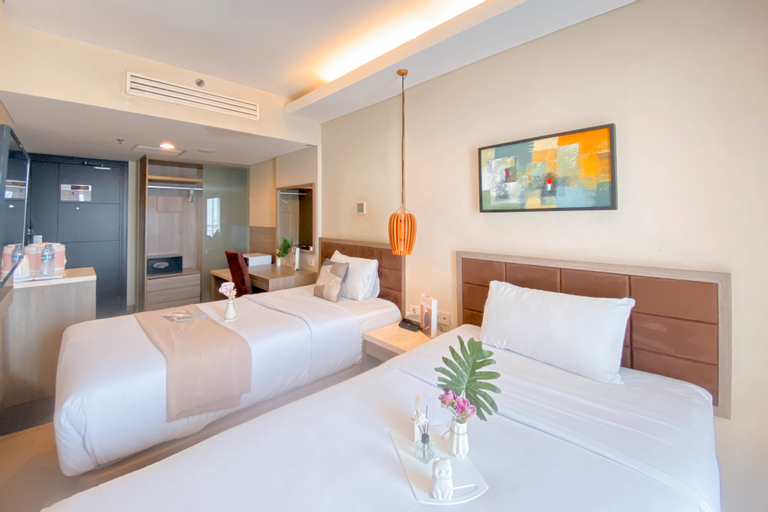 Comfy Studio (No Kitchen) at Apartment Grand Palace Kemayoran By Travelio, Central Jakarta