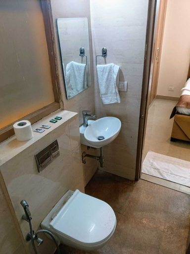 Bathroom 4, Soooper Hotel, Gurgaon