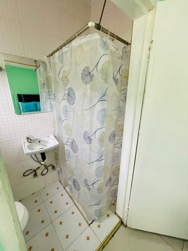 Bathroom, Afro Varieties Lodge, Lusaka