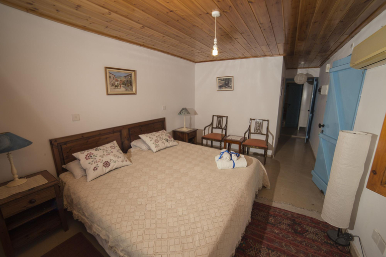 Bedroom 4, Cottage Houses