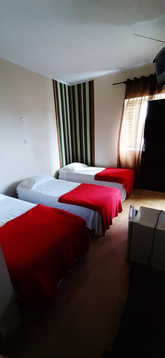 Bedroom 2, Hotel Pousada Icarai, Poços de Caldas