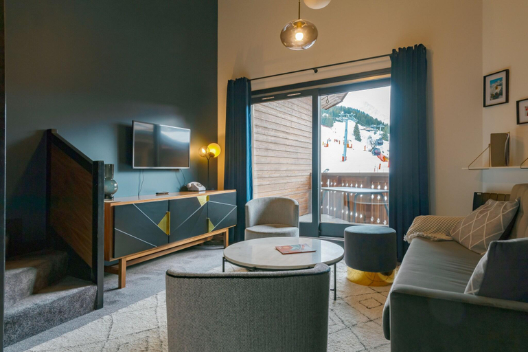 Public Area 4, Fahrenheit seven Courchevel, Savoie