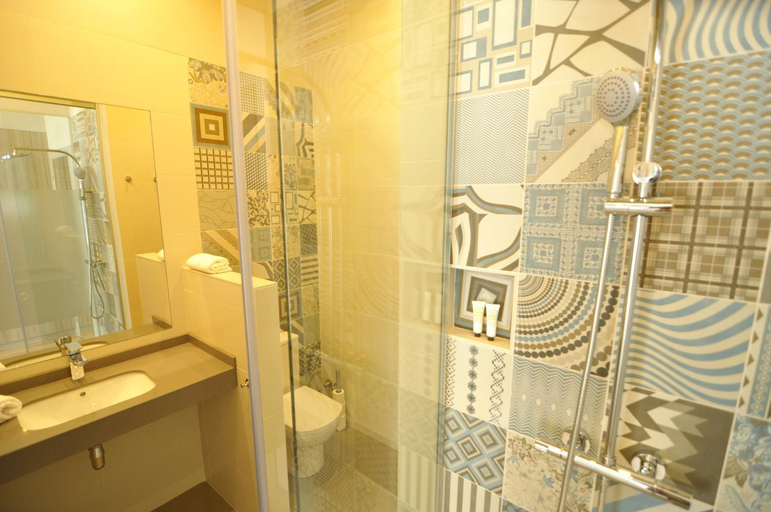 Bathroom 2, Casa Balmes, Barcelona