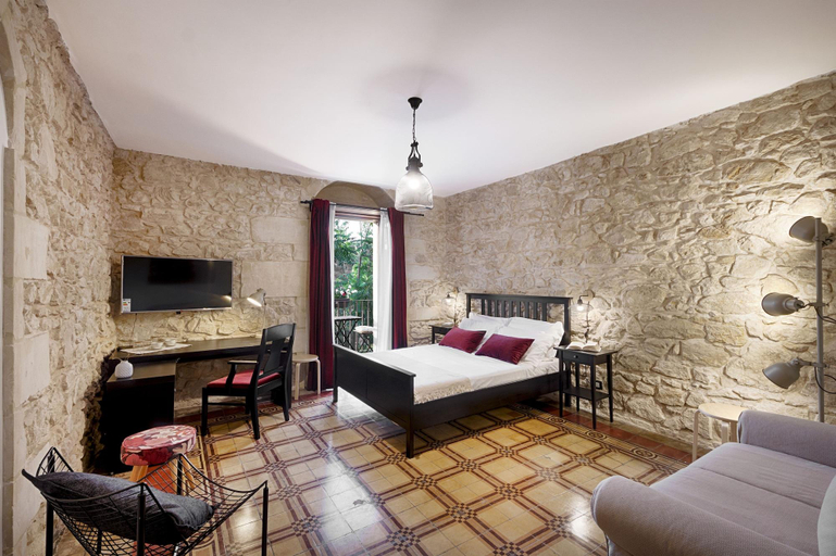 Bedroom 3, Centosedici Rooms, Ragusa