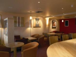 Others 2, Premier Inn Leeds City - Elland Road, Leeds