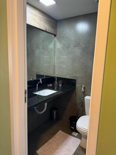 Bathroom 5, Hotel Ilusion, Natal