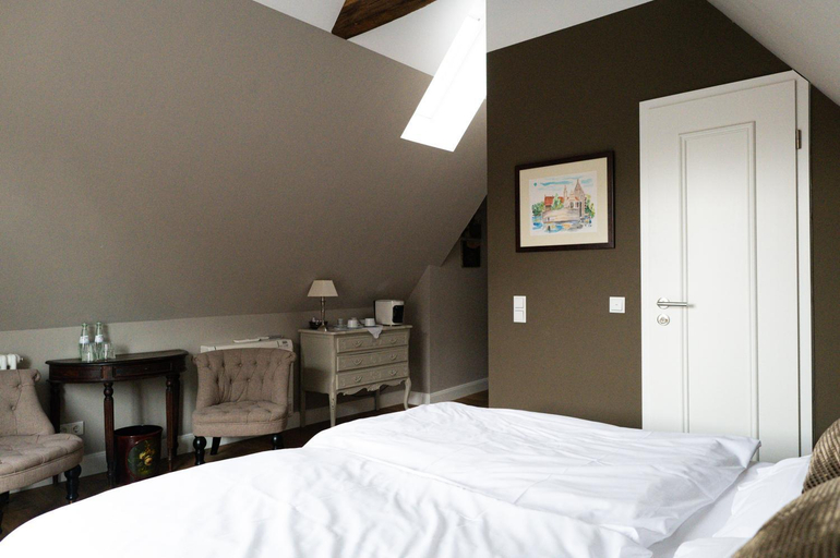 Bedroom 14
