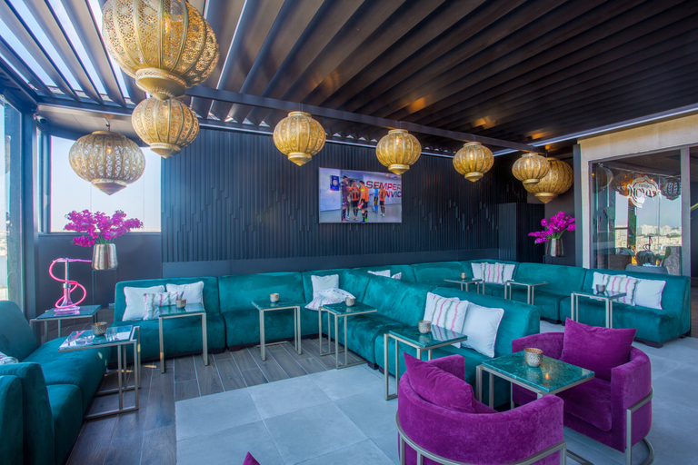 Food & Drinks 5, W-aldorf, Casablanca