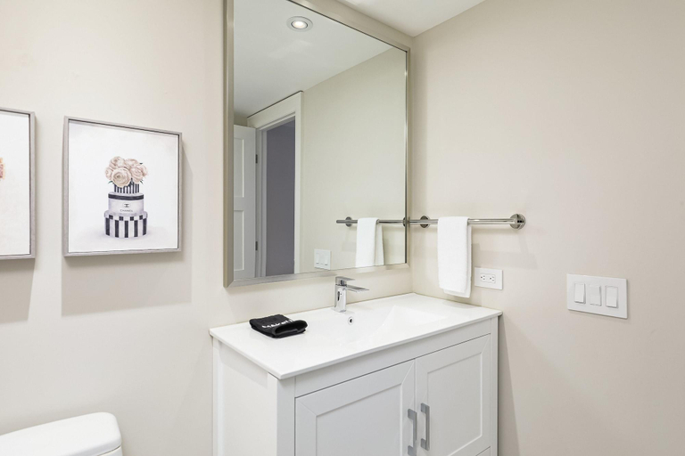 Bathroom 3, Sierra Lane Condos, Grey