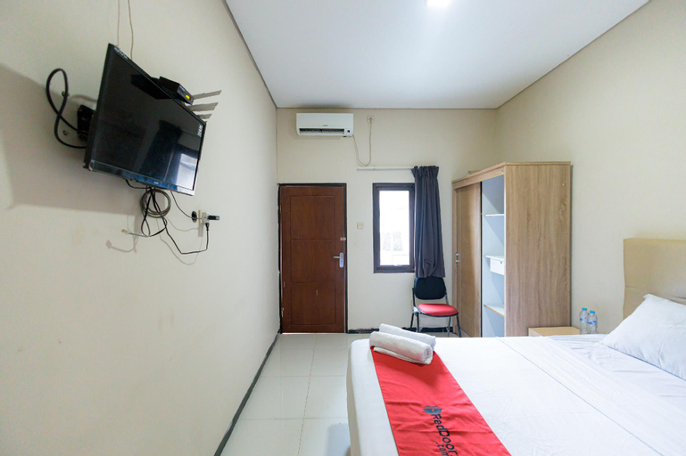 Bedroom 9
