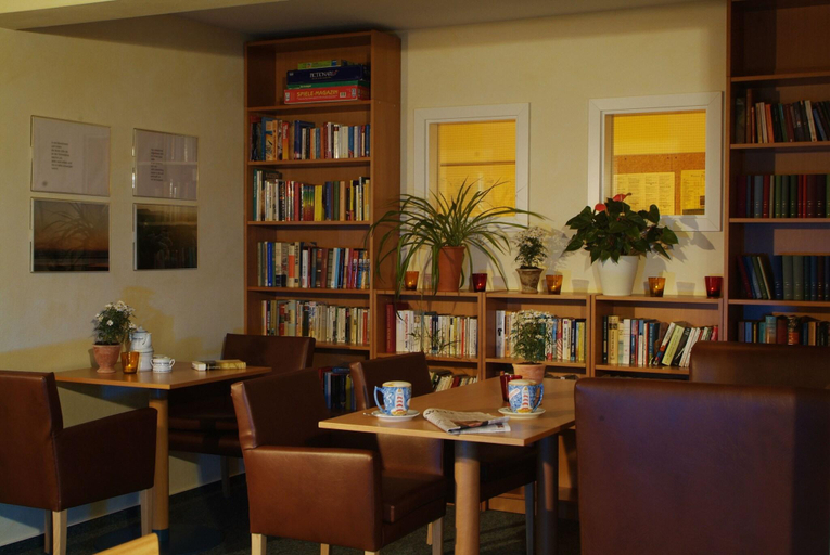 Public Area, Hotel Spiekeroog, Wittmund