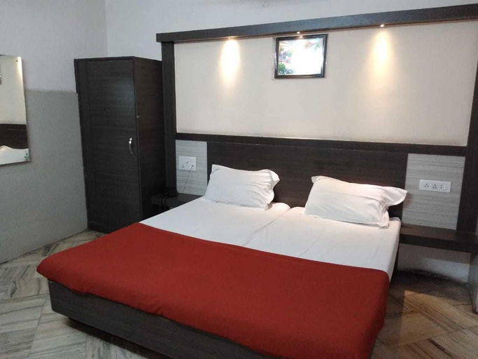 Bedroom 3, Hotel Sai National, Visakhapatnam
