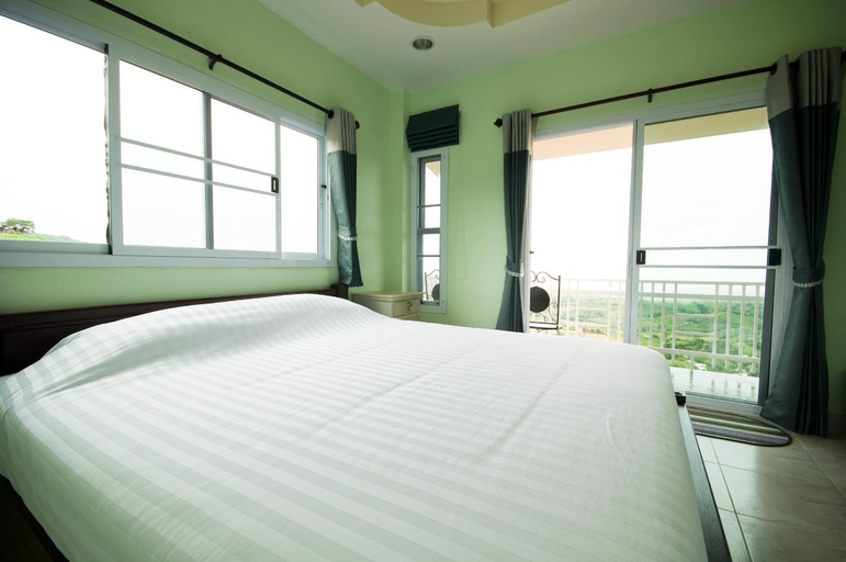 Bedroom 19