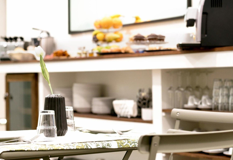Food & Drinks 5, Centosedici Rooms, Ragusa