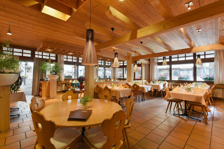 Food & Drinks 5, Hotel Krone, Obersimmental