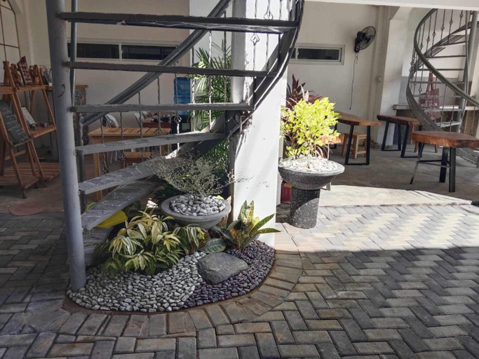 Others 5, The SD Apartment, Santa Ignacia