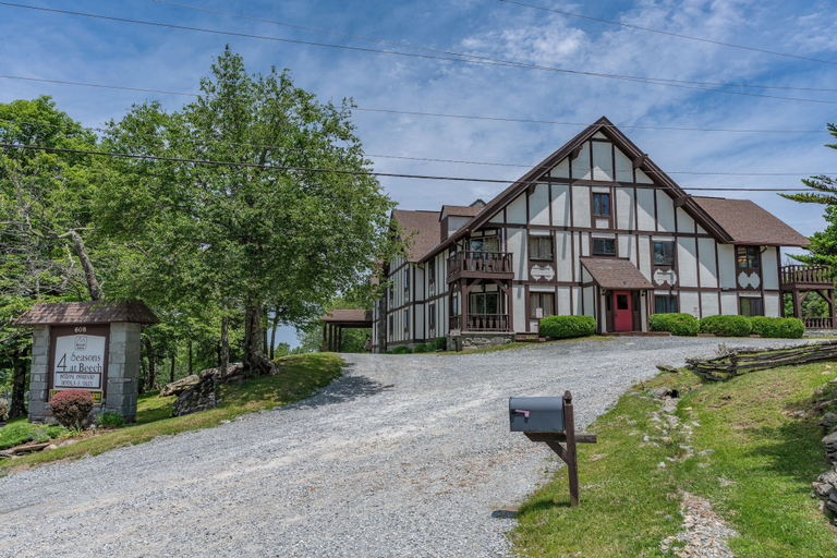 Exterior & Views 2, 4 Seasons at Beech Mountain, Avery