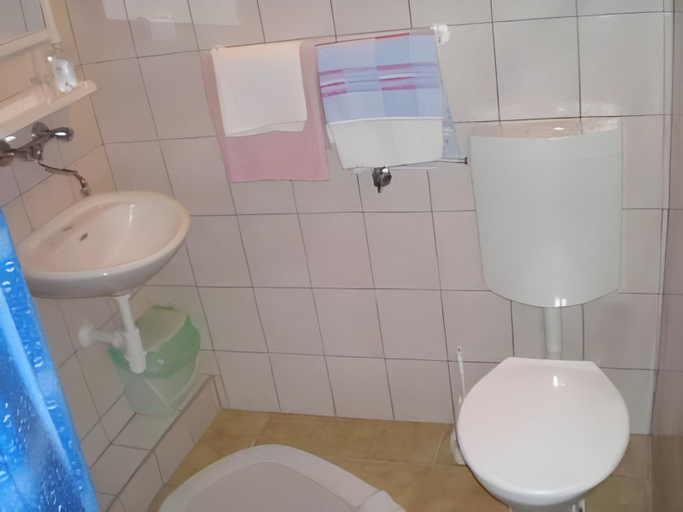 Bathroom 2, Pension Nika, Český Krumlov