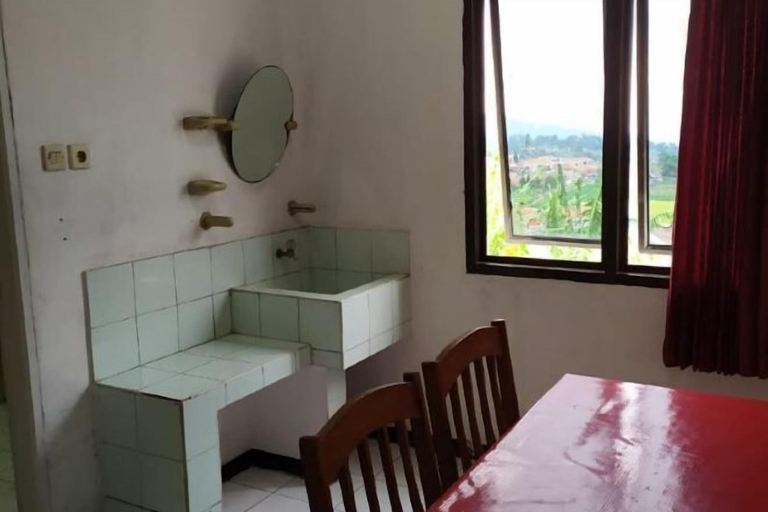 Dining Room 14