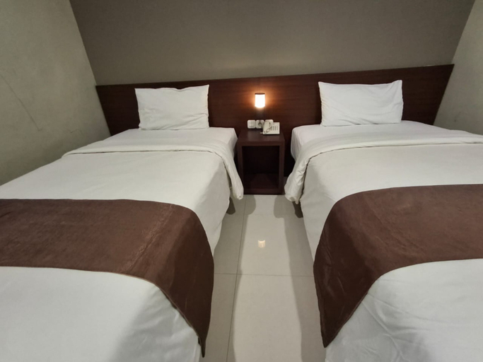 Bedroom 2, Grage Hotel Malang by TOS, Malang