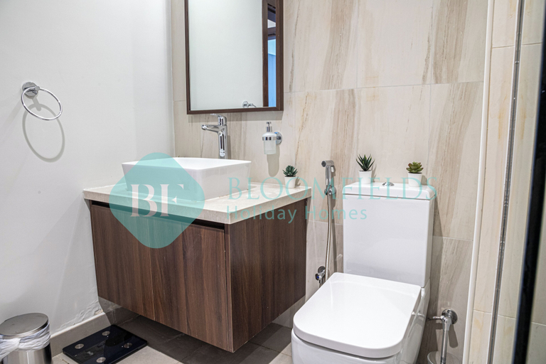 Bathroom, Bloomfields Stylish 1BR in Reflection, Abu Dhabi City