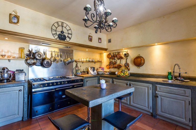Food & Drinks 4, Mas De Provence En Riviera, Alpes-Maritimes
