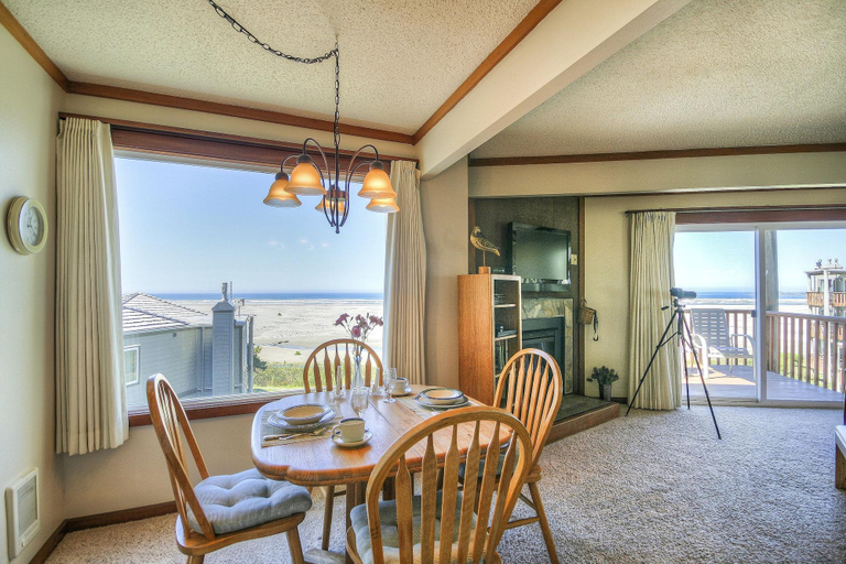 Bedroom 2, Little Creek Cove, Lincoln
