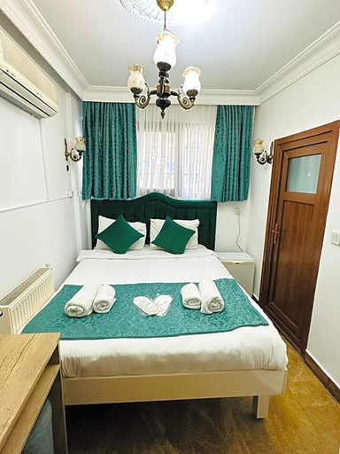 Bedroom 3, La Petite Maison, Fatih