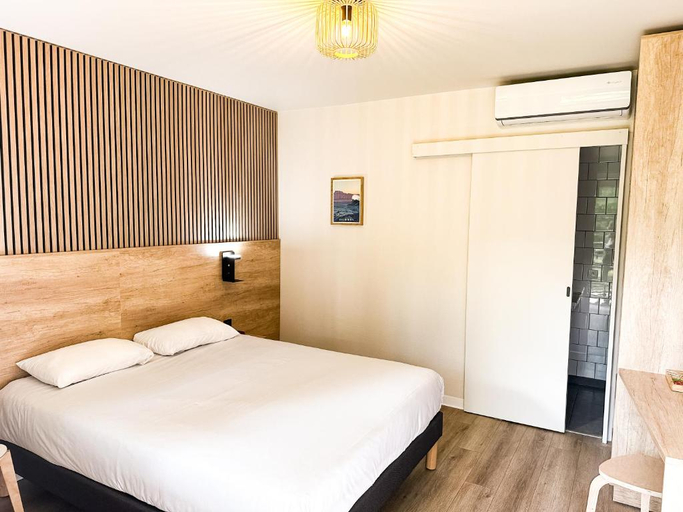 Bedroom 3, Sure Hôtel by Best Western Mont-de-Marsan, Landes