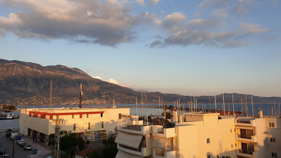 Others 5, Vista Marina, Peloponnese