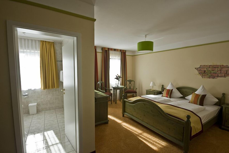 Bedroom 3, Hotel Restaurant Speeter, Bad Dürkheim