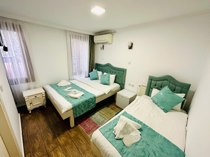 Bedroom 3, La Petite Maison, Fatih