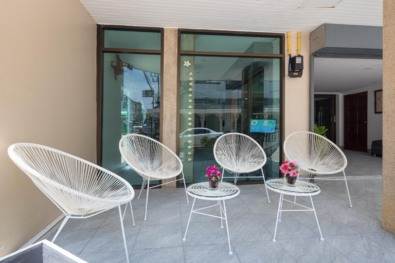 Others 5, Bevans Place Karon, Phuket Island
