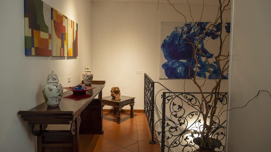 Public Area 2, Villa Matildis, Modena